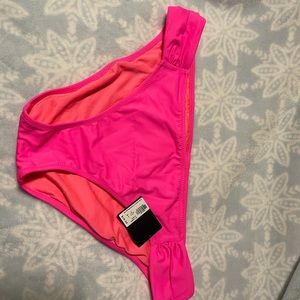 Victoria’s Secret Hot Pink Swimsuit Bottoms 👙